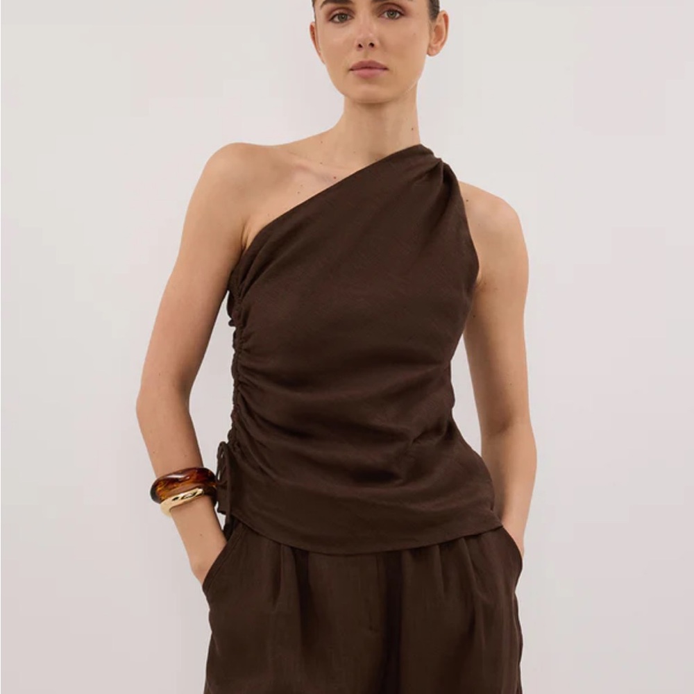 DISSH One-Shoulder Ruched Tank Top in Dark Brown